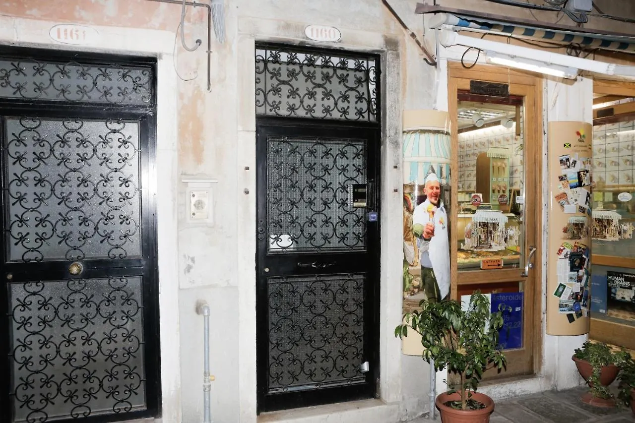 Santa Croce Guest House Venice